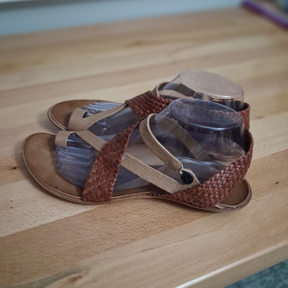 Cydwoq Vintage Women’s Brown Braided Strappy Sandals